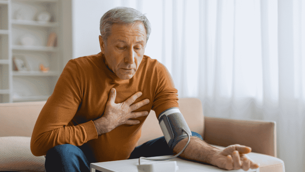 a old man health related risk to measure high blood pressure